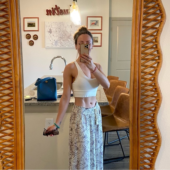 Meet your Posher, Christina - Picture 1 of 1